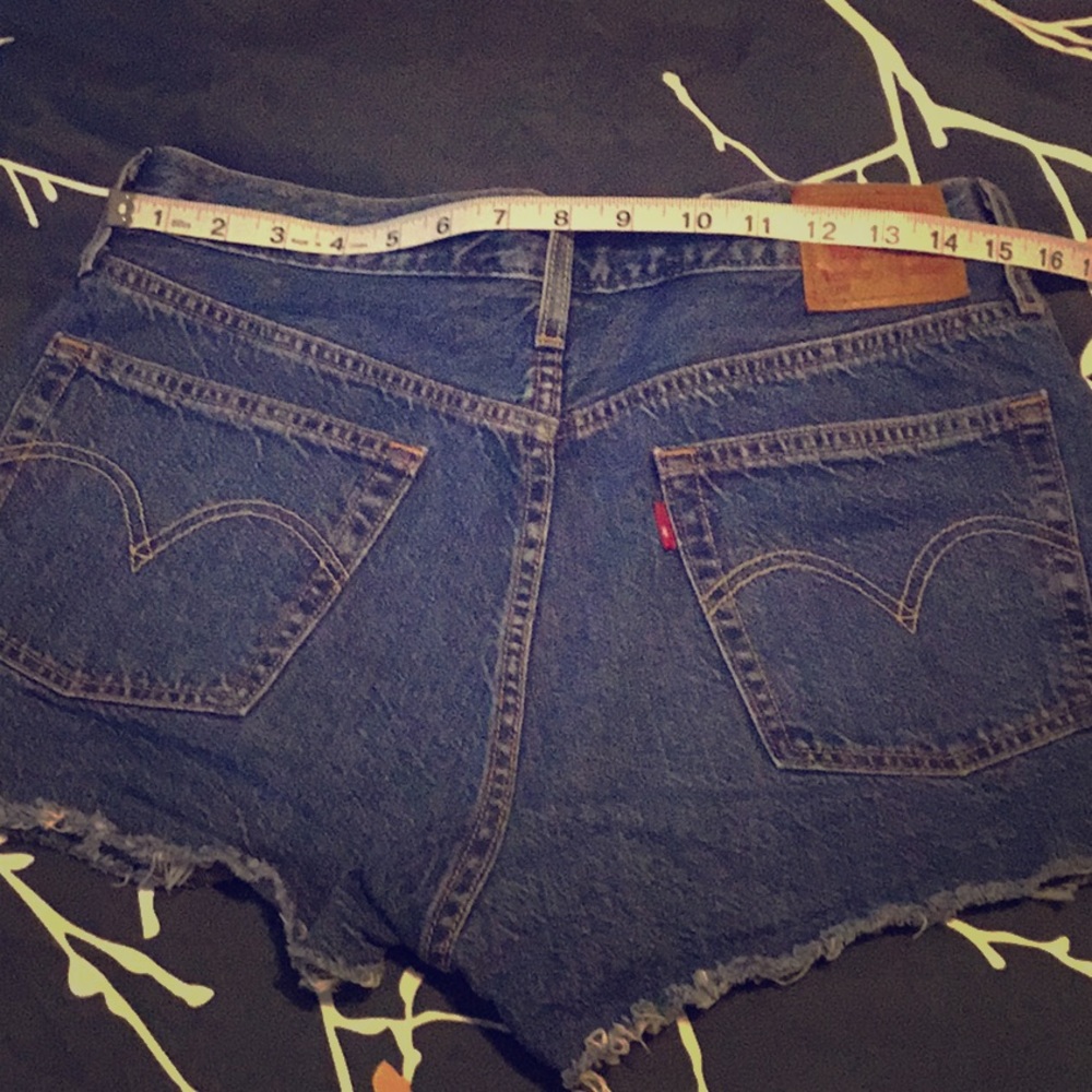 Levi’s 501 denim cutoff shorts